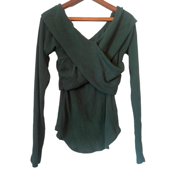 Free People Tops - Free People Long Sleeved Green Ribbed Crossover Top